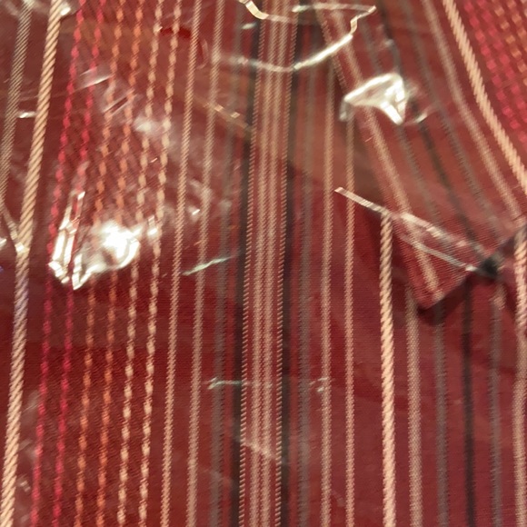 New in bag Eddie Bauer wrinkle resistant blouse Large - Picture 4 of 4